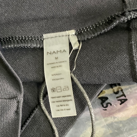 Seamless Racer Top - Black - Picture 6 of 7